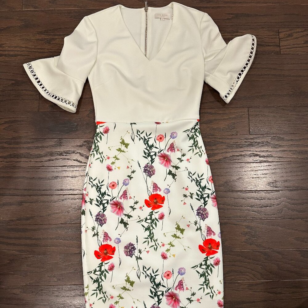 Ted Baker WESA Hedgerow Floral Bell Sleeve Bodycon Midi Dress Size 0